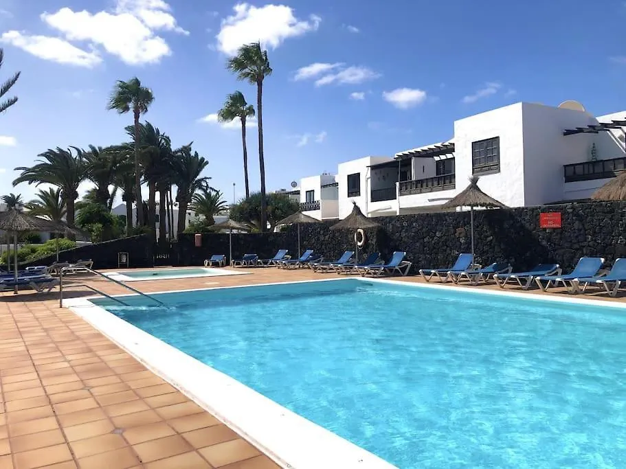 Casa Mo, 2 Bedroom Apartment Close To The Beach Puerto del Carmen  Puerto del Carmen (Lanzarote)