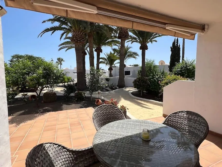 Casa Mo, 2 Bedroom Apartment Close To The Beach Puerto del Carmen